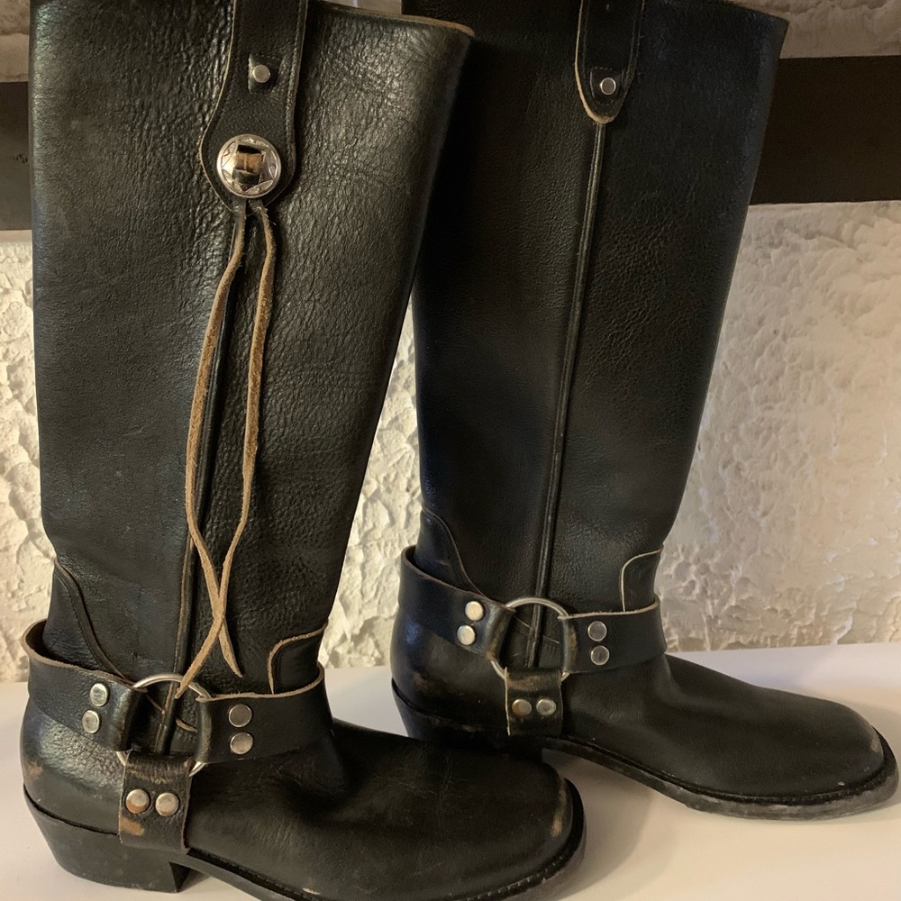 Balenciaga Santiago Distressed Leather